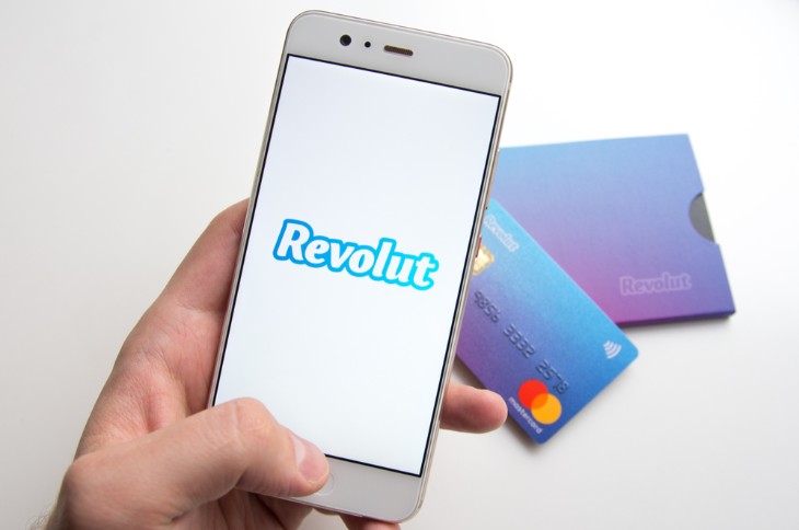 Beneficiile utilizării Revolut în tranzacțiile online